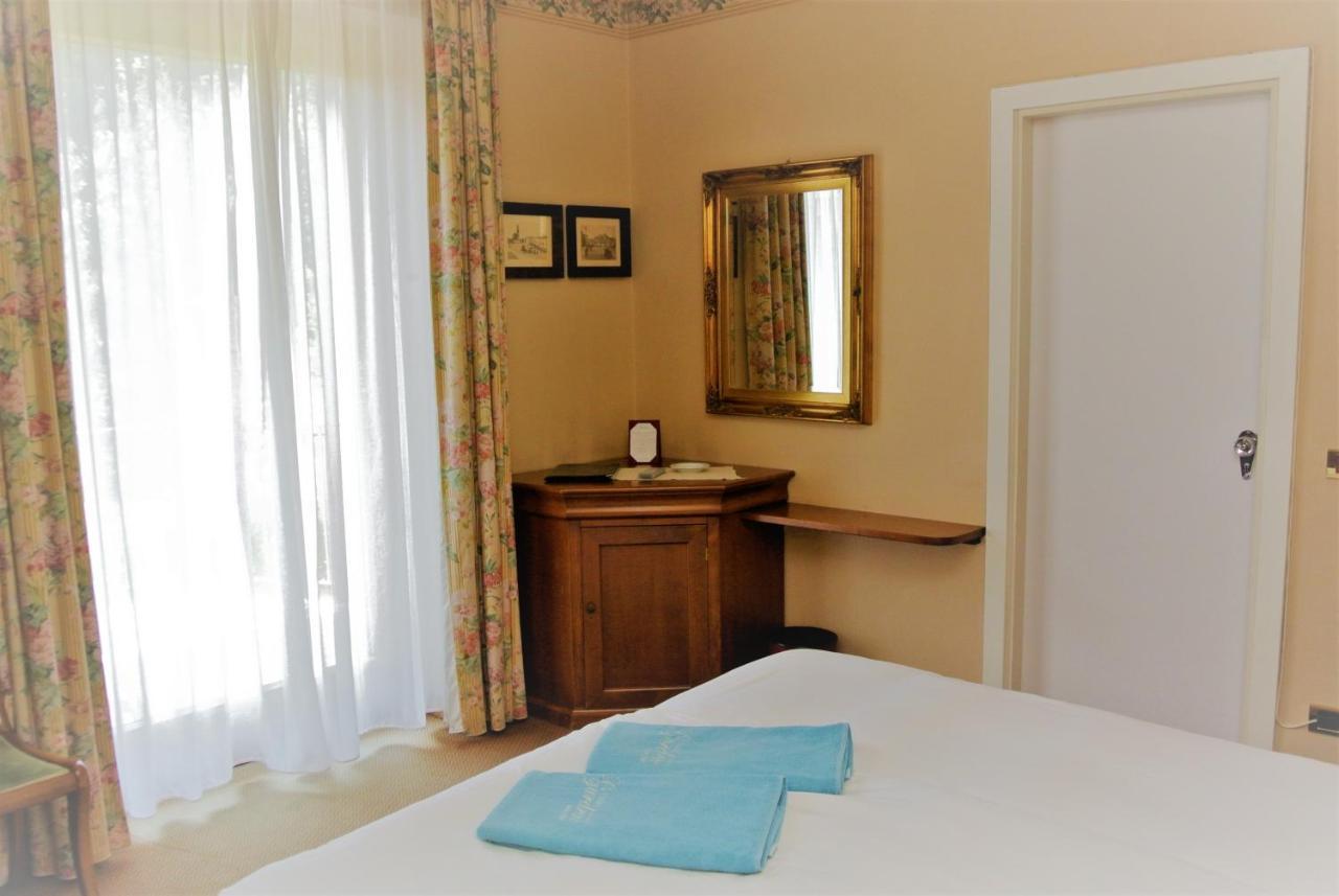 Hotel Garden Екстериор снимка
