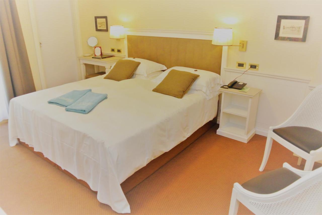 Hotel Garden Екстериор снимка